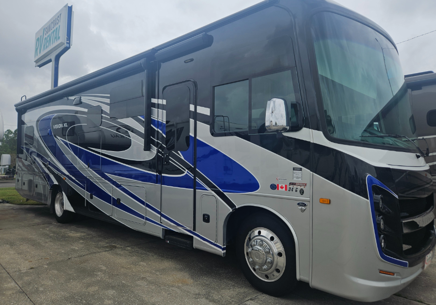 2022 Entegra Vsion XL RV cover photo