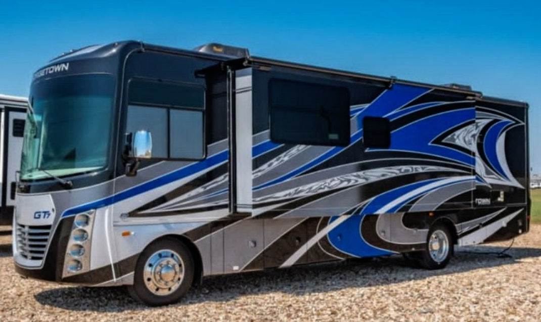 2022 Georgetown RV cover photo